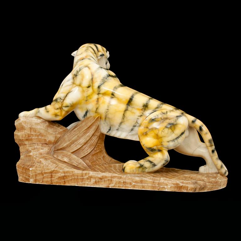 SKULPTUR, alabaster, omkring år 1900.