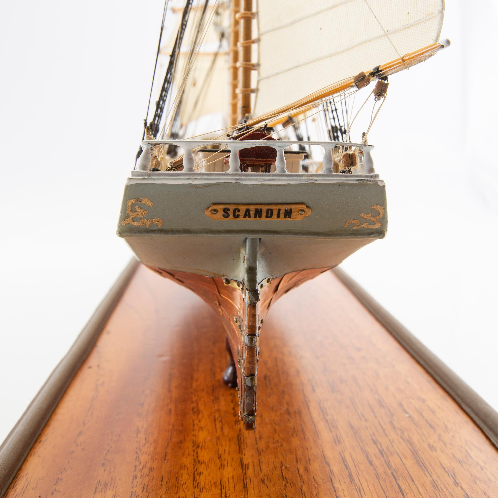 Fartygsmodell "Scandin", byggd av Sten Bergwall.