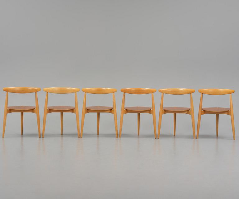 Hans J. Wegner, matgrupp, sju delar, "Hjerte-set", Fritz Hansen, Danmark, 1965.