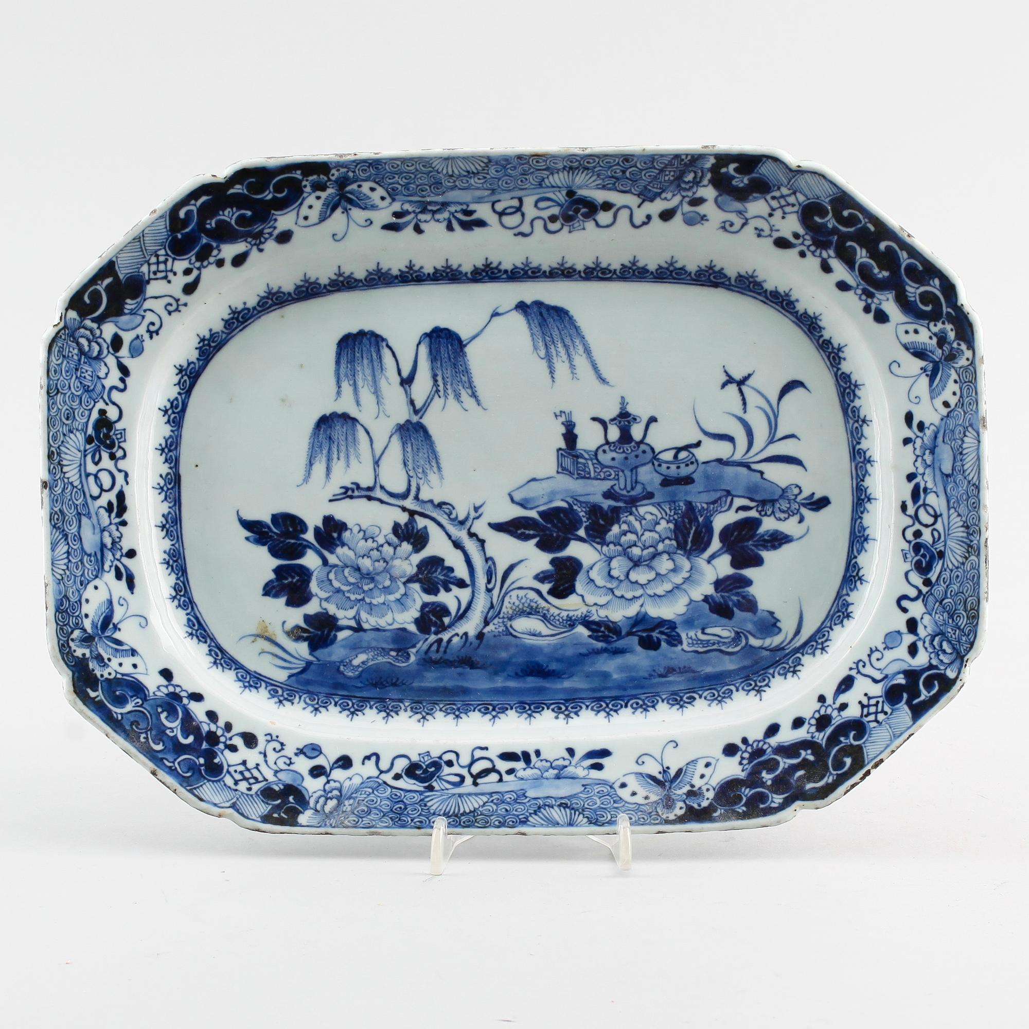 STEKFAT, porslin, Kina, Qianlong, 1736-1795.