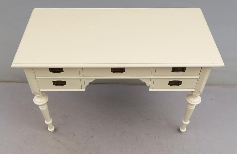 SKRIVBORD, 1900-talets början.