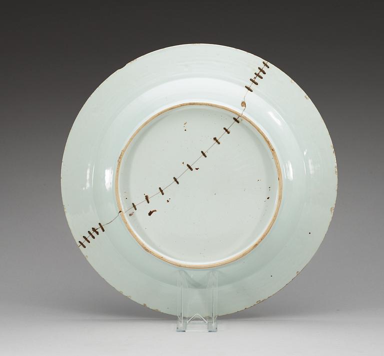 A very rare Armorial Topografical Charger with the Swedish Royal Arms, Qing dynasty, ca 1735-40.