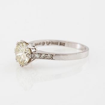 Ring 18K white gold with diamonds approximately 1.62 ct in total, Gothenburg 1953.