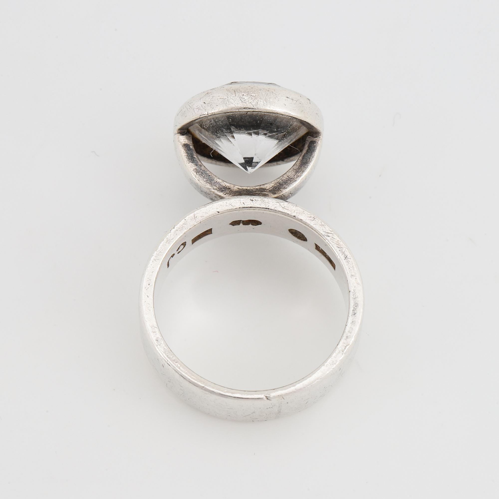 Cecilia Johansson, ring silver with synthetic white spinel.