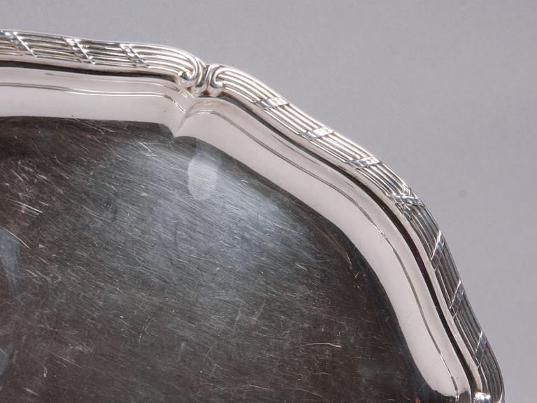 BRICKA, silver, importstämplar. 1900-tal.
