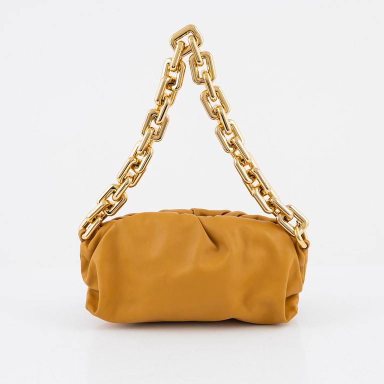 Bottega Veneta, 'The Chain Pouch'.