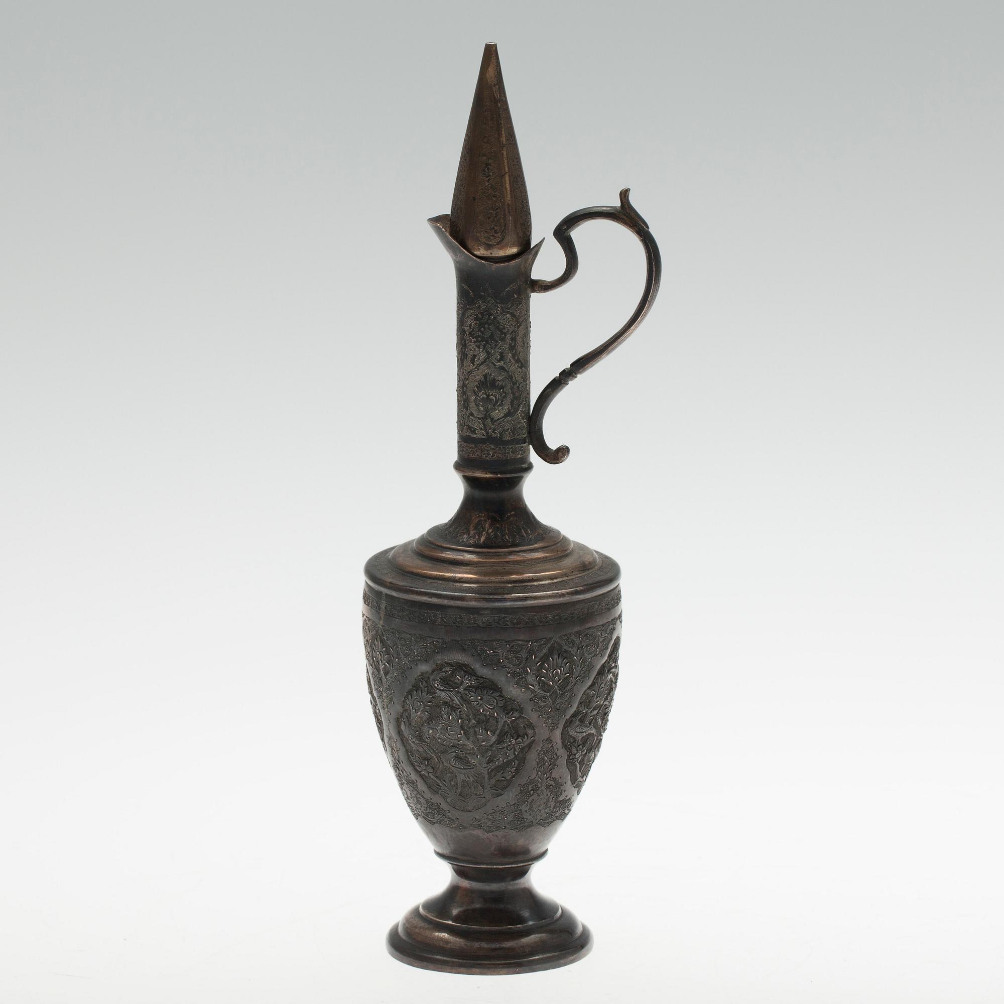 KANNA, underhaltigt silver, Persien omkring  1900-talets mitt.