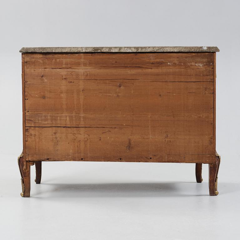 A Gustavian late 18th century commode attributed to J. Hultsten, master 1773.