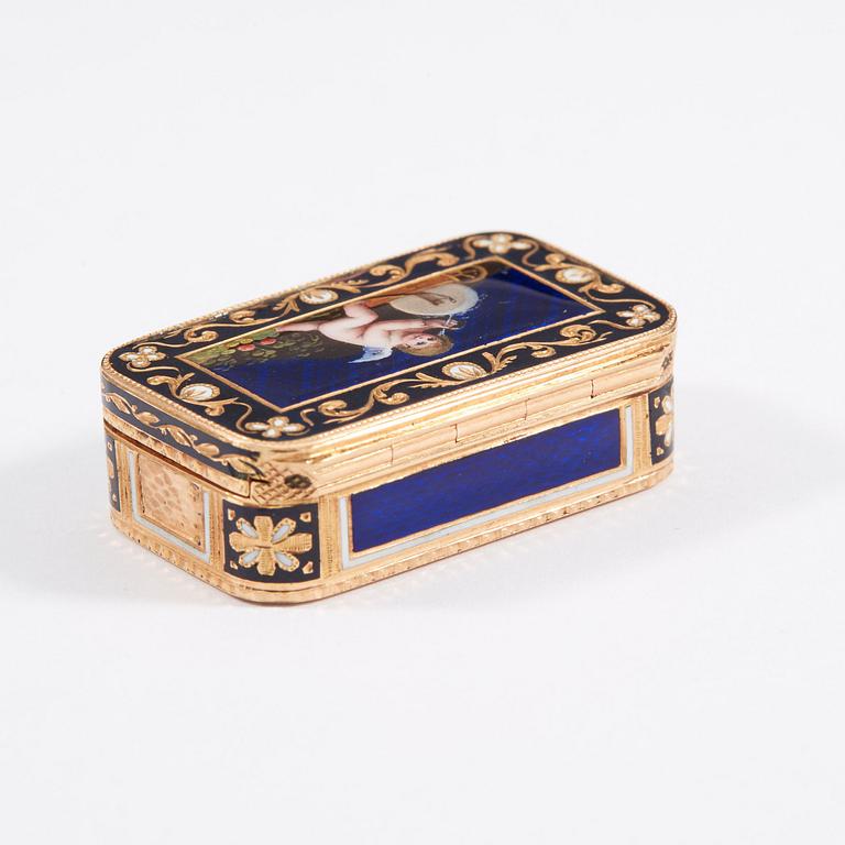 A French late 18th century gold and enameled vinigrette.