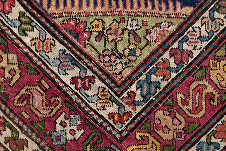 ANTIQUE KARABAGH RUNNER. 597 x 106 cm.