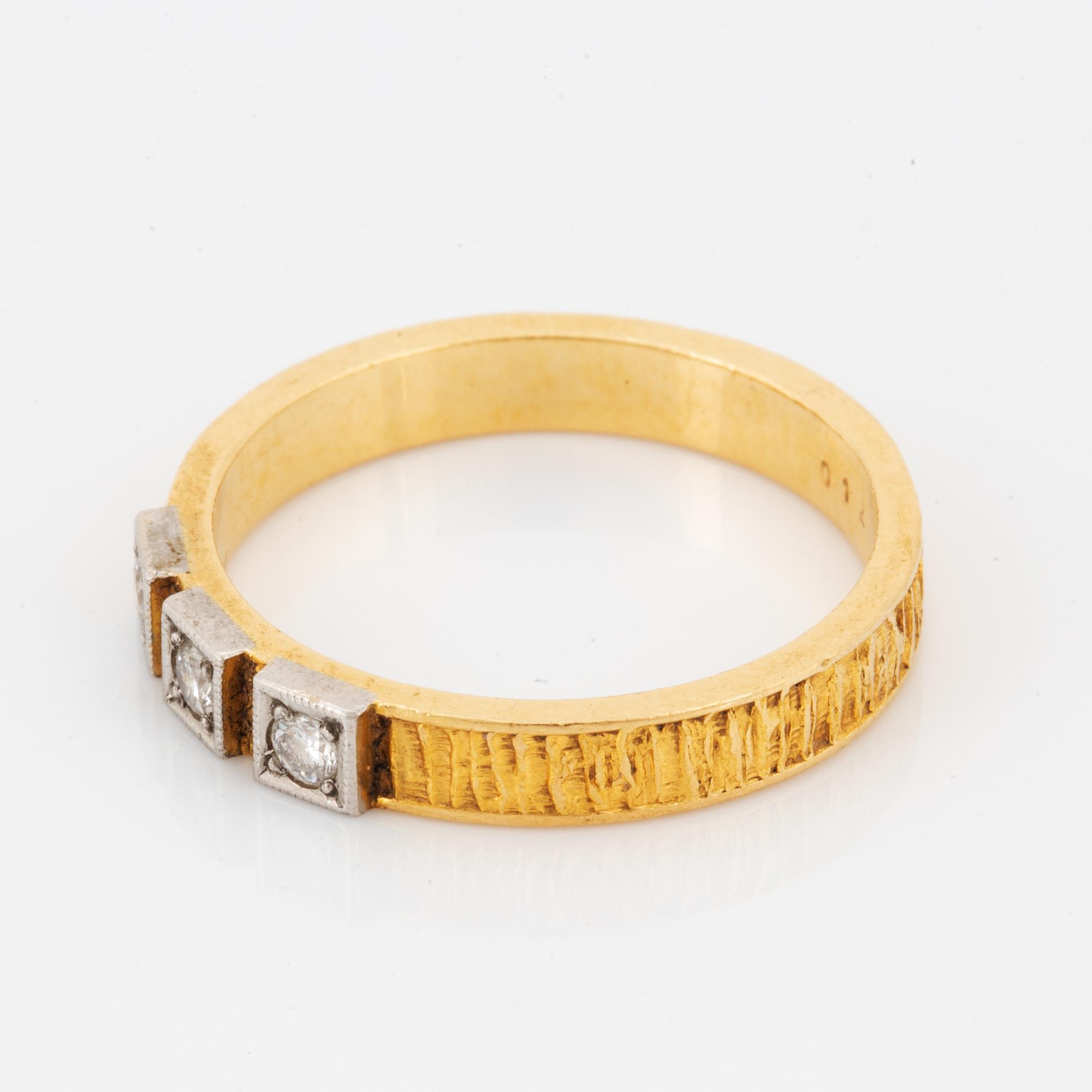 BJÖRN WECKSTRÖM, ring "Timanttikihla" 18K guld med briljantslipade diamanter. Lapponia.