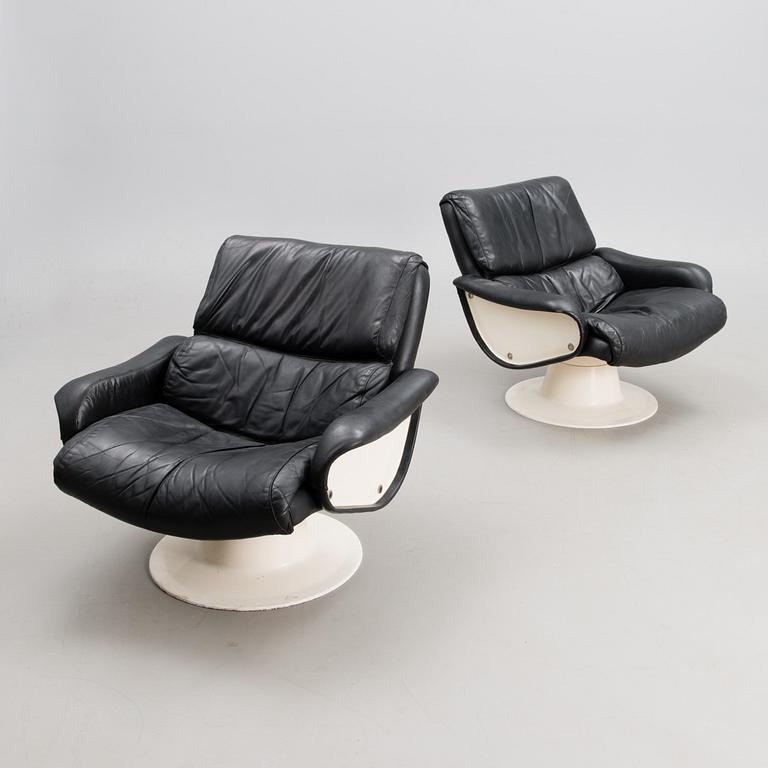 A pair of 1970s "Saturnus" lounge chair for Haimi, Finland.