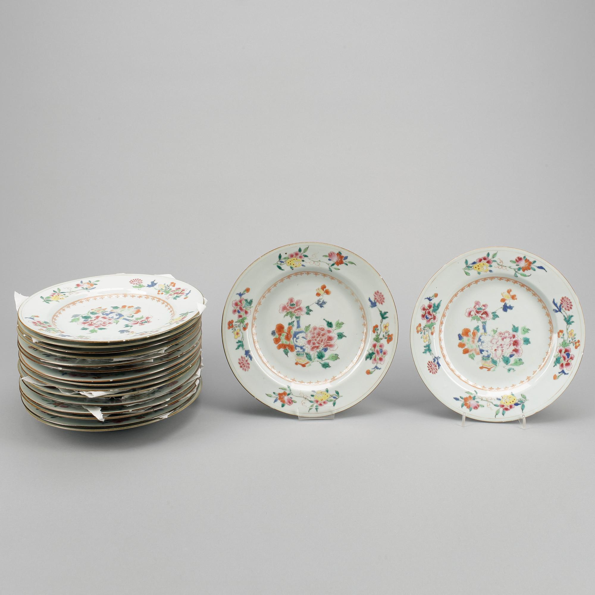 TALLRIKAR, 17 st. Porslin, Qing dynastin, 1700/1800-tal.