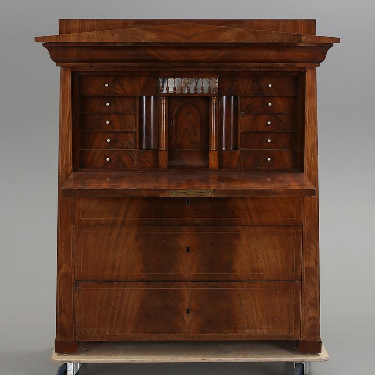 CHIFFONJÉ, empire, 1830-tal.