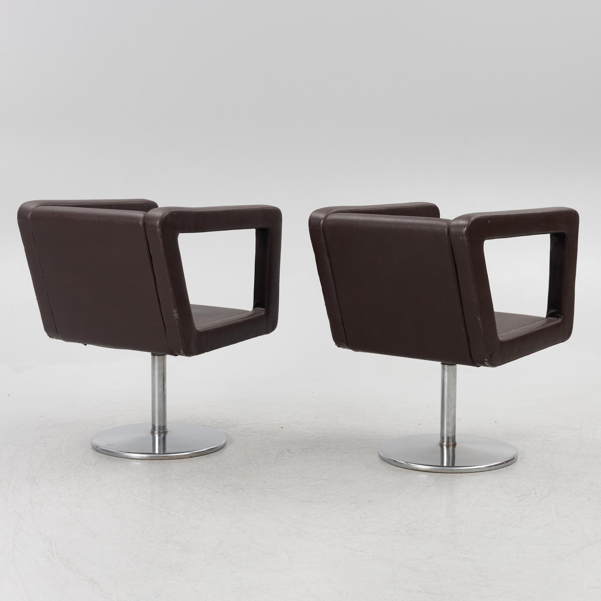 A pair of Armchairs, Johanson Design, contemporary.