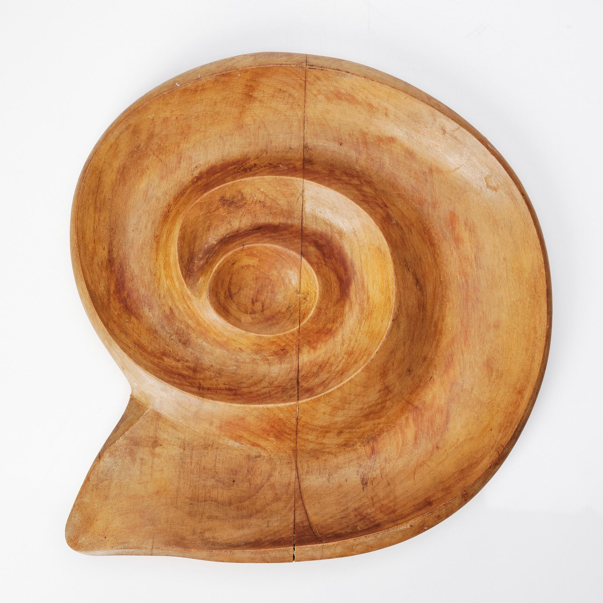 Russel Wright, an 'Oceana' sculpted wooden bowl, USA. Alva & Gunnar Myrdal Collection.
