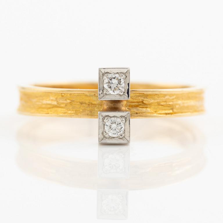 Lapponia, ring 18K with round brilliant-cut diamonds, Finland 1978.