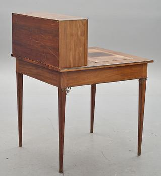SKRIVBORD, sengustavianskt, 1700-talets slut.