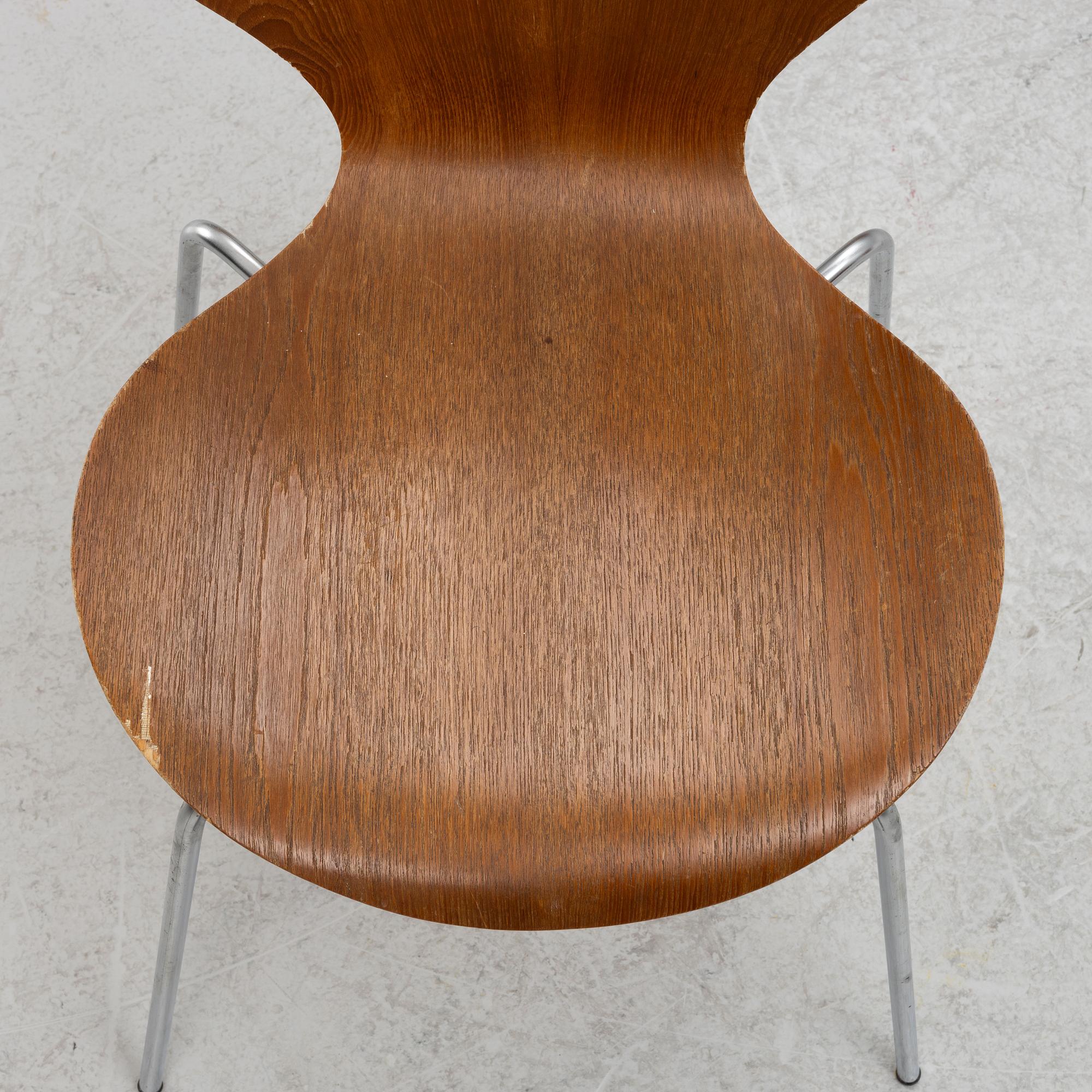 Arne Jacobsen, four "Seven" chairs, Fritz Hansen, Denmark.