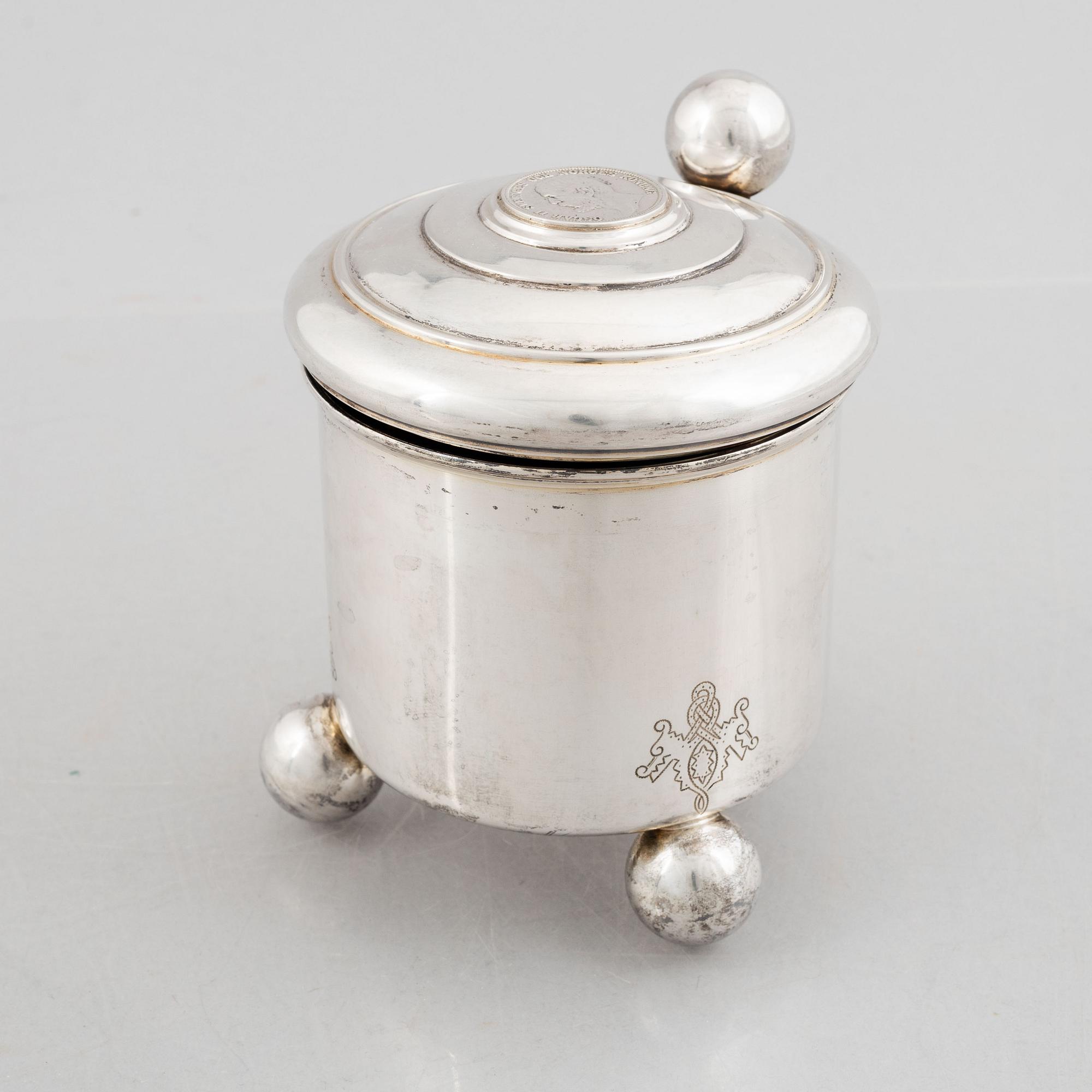 A Swedish silver beaker, mark of GAB, Stockholm 1899.