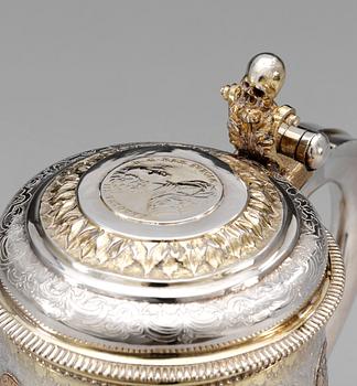 DRYCKESKANNA, av Petter Lund, Stockholm 1738. Fredrik I:s stil.