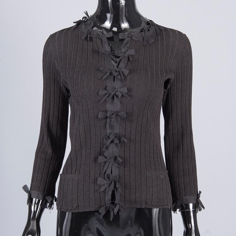 BLUS, Chanel.