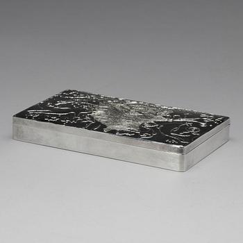 Olle Ohlsson, a sterling silver cigarette box, Stockholm 1974.