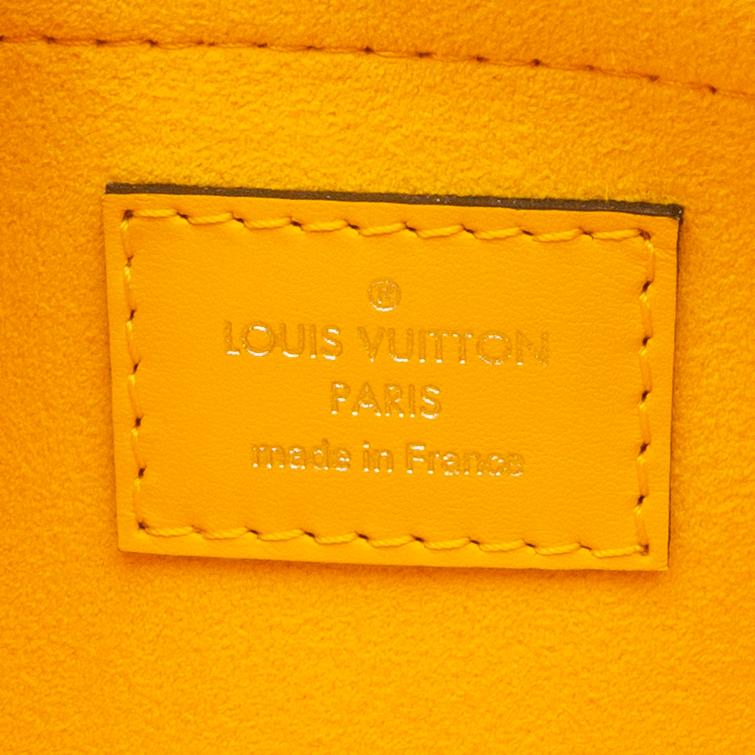 Louis Vuitton,