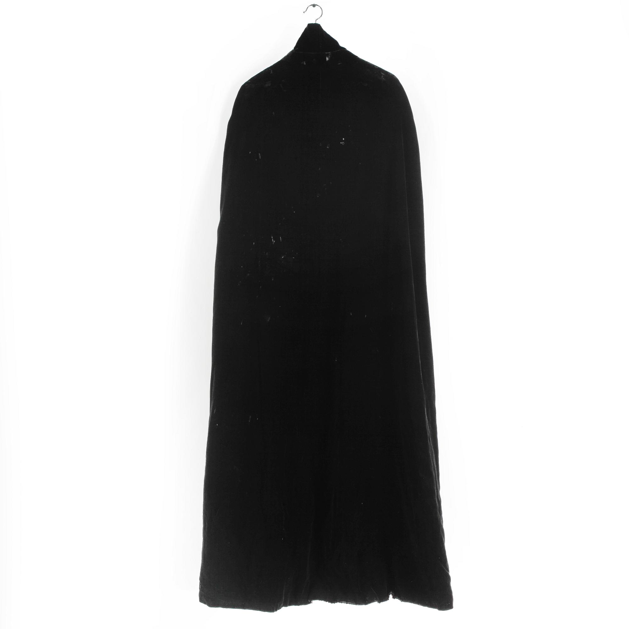 CAPE, Celine.