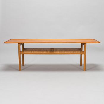 An oak and tek coffee table by Hans J Wegner for Andreas Tuck, 1960s.