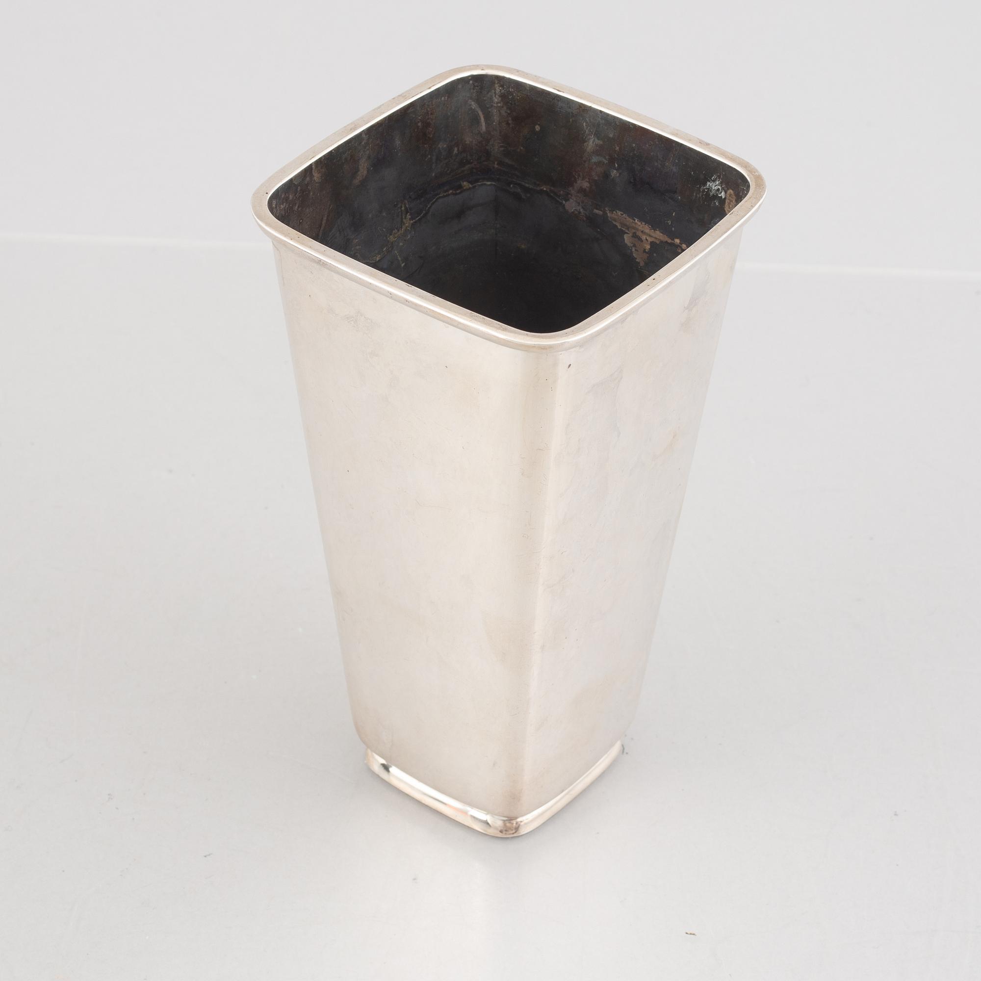 A Swedish Sterling Silver Vase, mark of Åke Strömdahl, fot Hugo Strömdahl AB, Stockholm 1959.