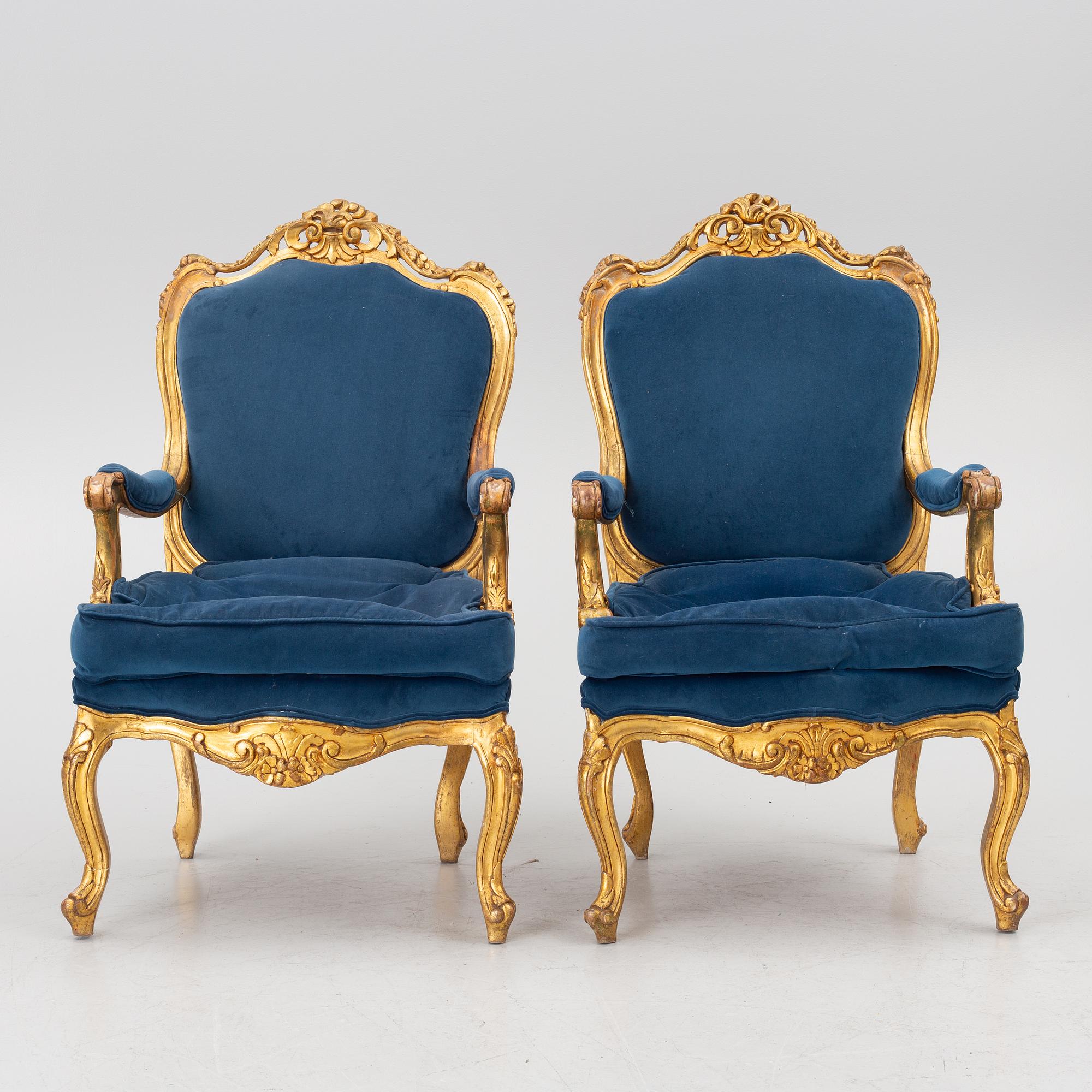 A pair of Louis XV style armchairs, 20th century.