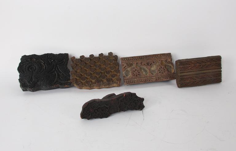 TEXTIL/TAPETTRYCKMALLAR, 5 st, Asien.