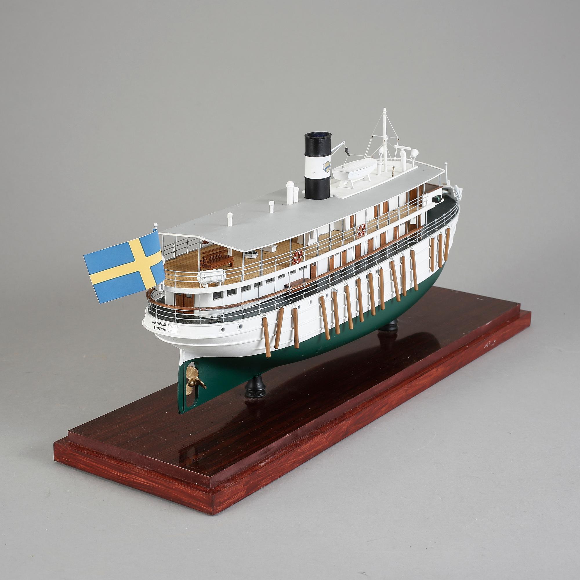 FARTYGSMODELL, 2000-tal. Föreställande Wilhelm Tham, i trafik på Göta Kanal.