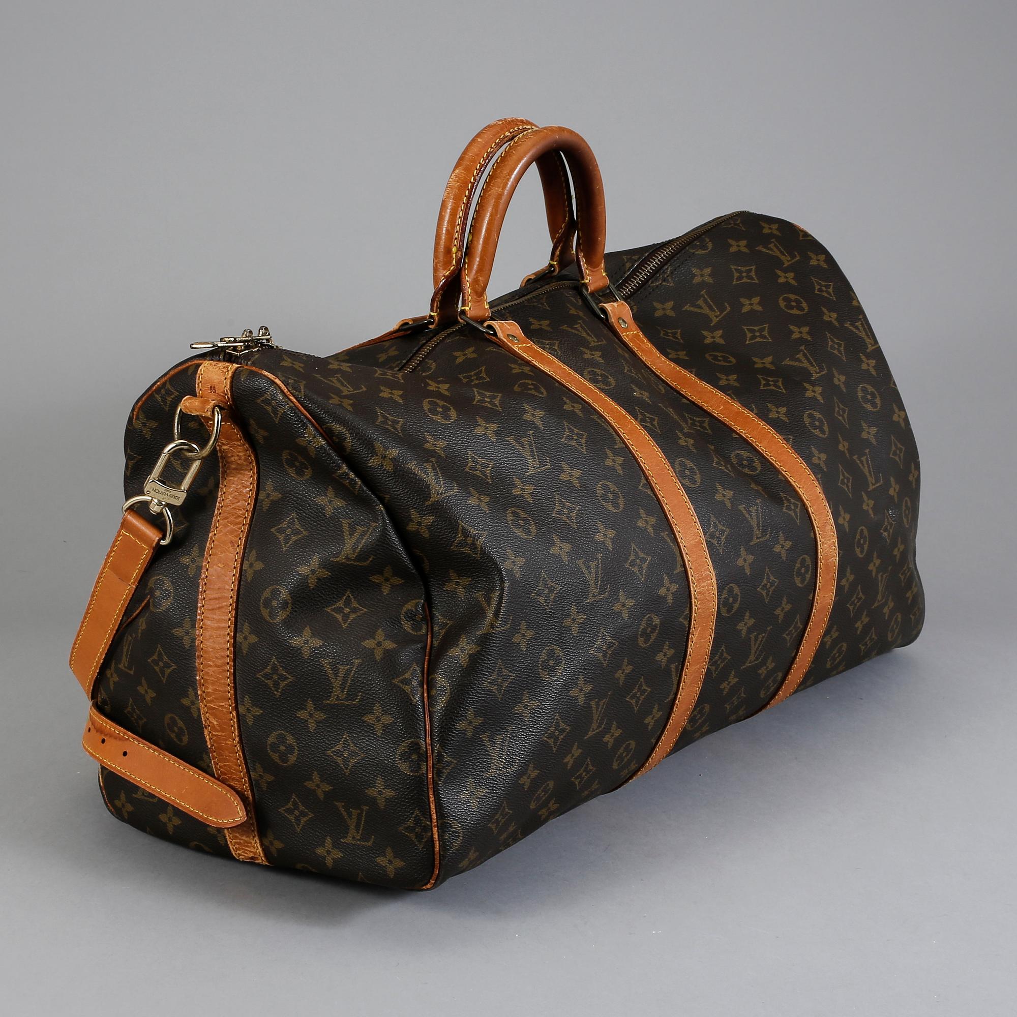 VÄSKA, "Keepall Bandouliere 55", Louis Vuitton.