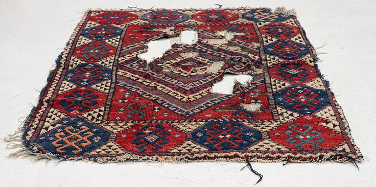 Fragment of an antique Karakecili, Bergama region, 160 x 113 cm.