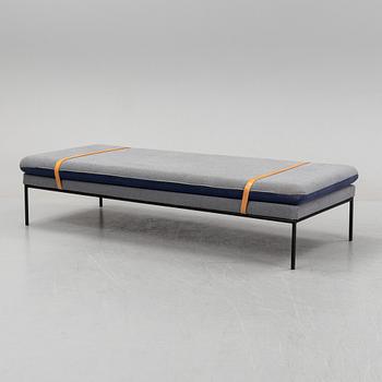 Ferm Living, dagbädd, "Turn".