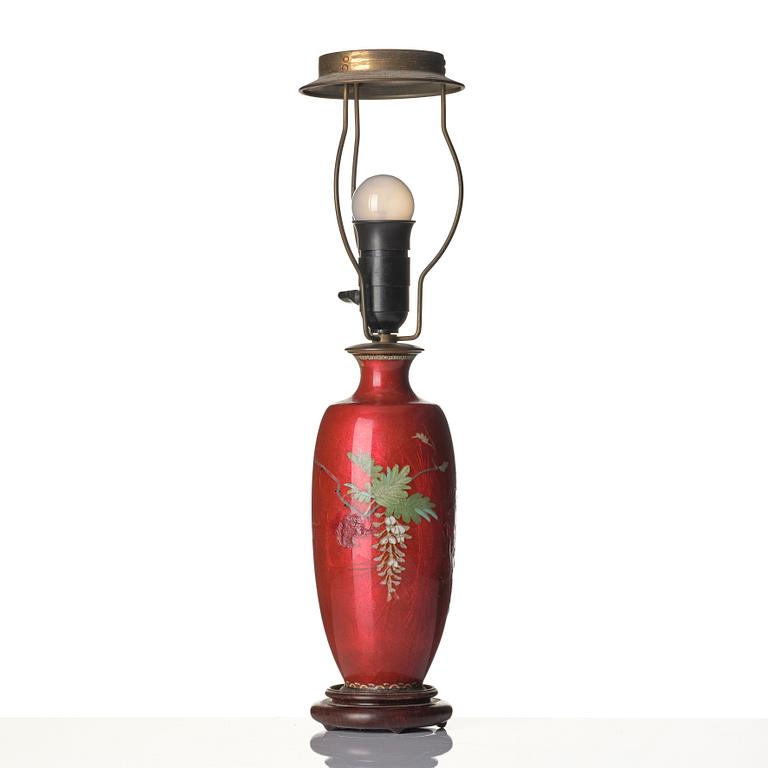 A Japanese enamel vase and lamp, Meiji (1868-1912).