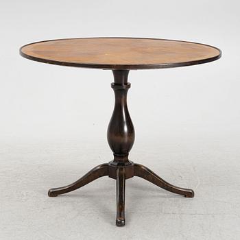 Carl Malmsten, a model 'Haga' table, Nordiska Kompaniet, 1929.