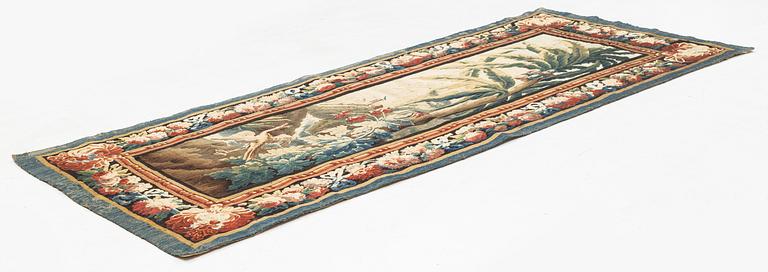 A Manufacture Royale d’Aubusson, 'entre-fenêtre' tapestry, ca 298 x 121-127,5 cm.
