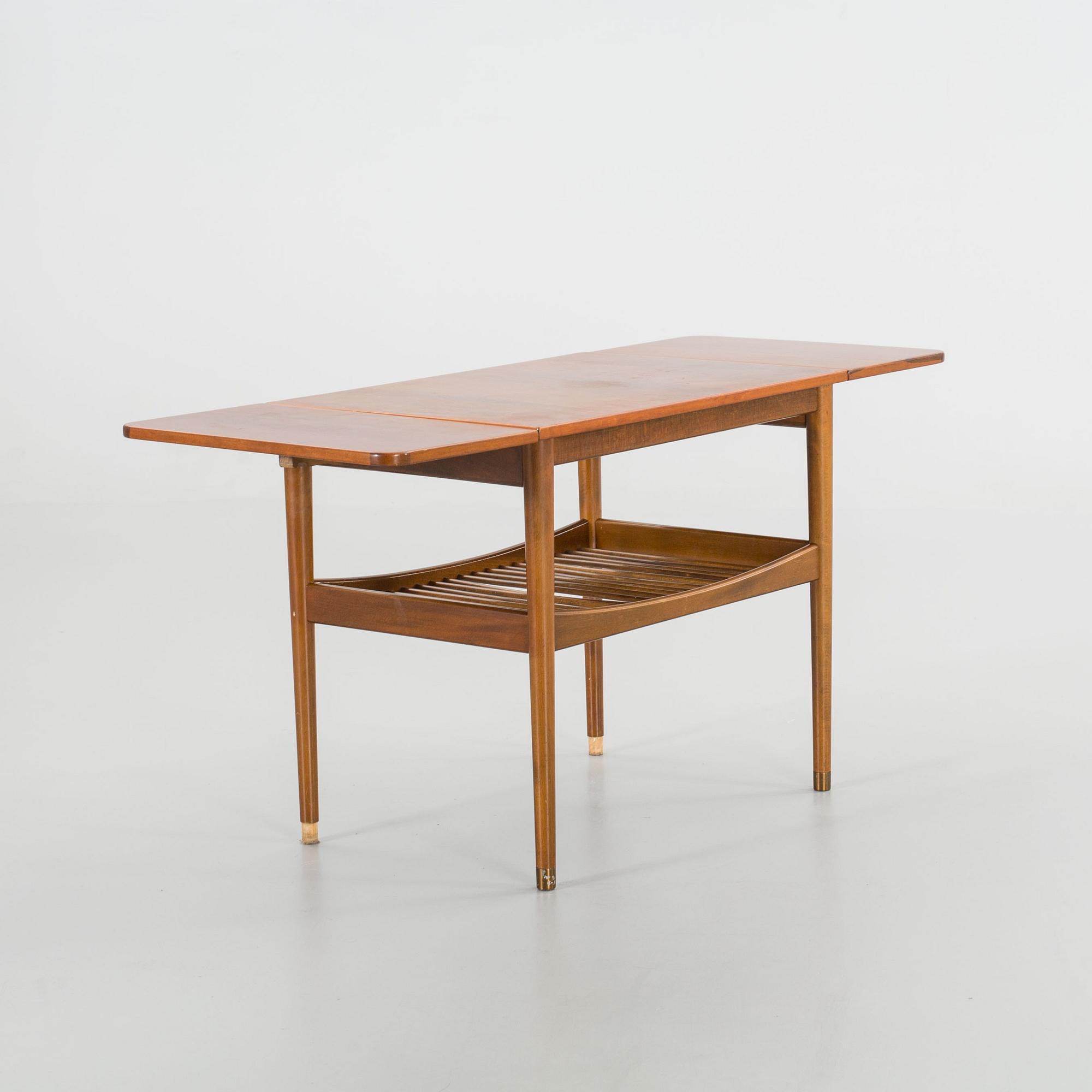 FINN JUHL, soffbord med klaffar, 1900-talets mitt,