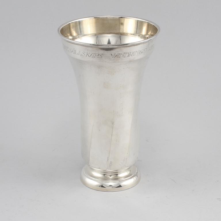 POKAL, silver, GAB, Stockholm, 1918. Vikt 461 gram.