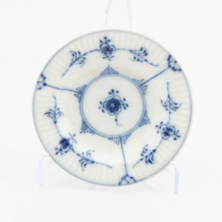 Coffee service 25 pcs "Musselmalet Riflet" Royal Copenhagen Denmark porcelain 1957-1973.