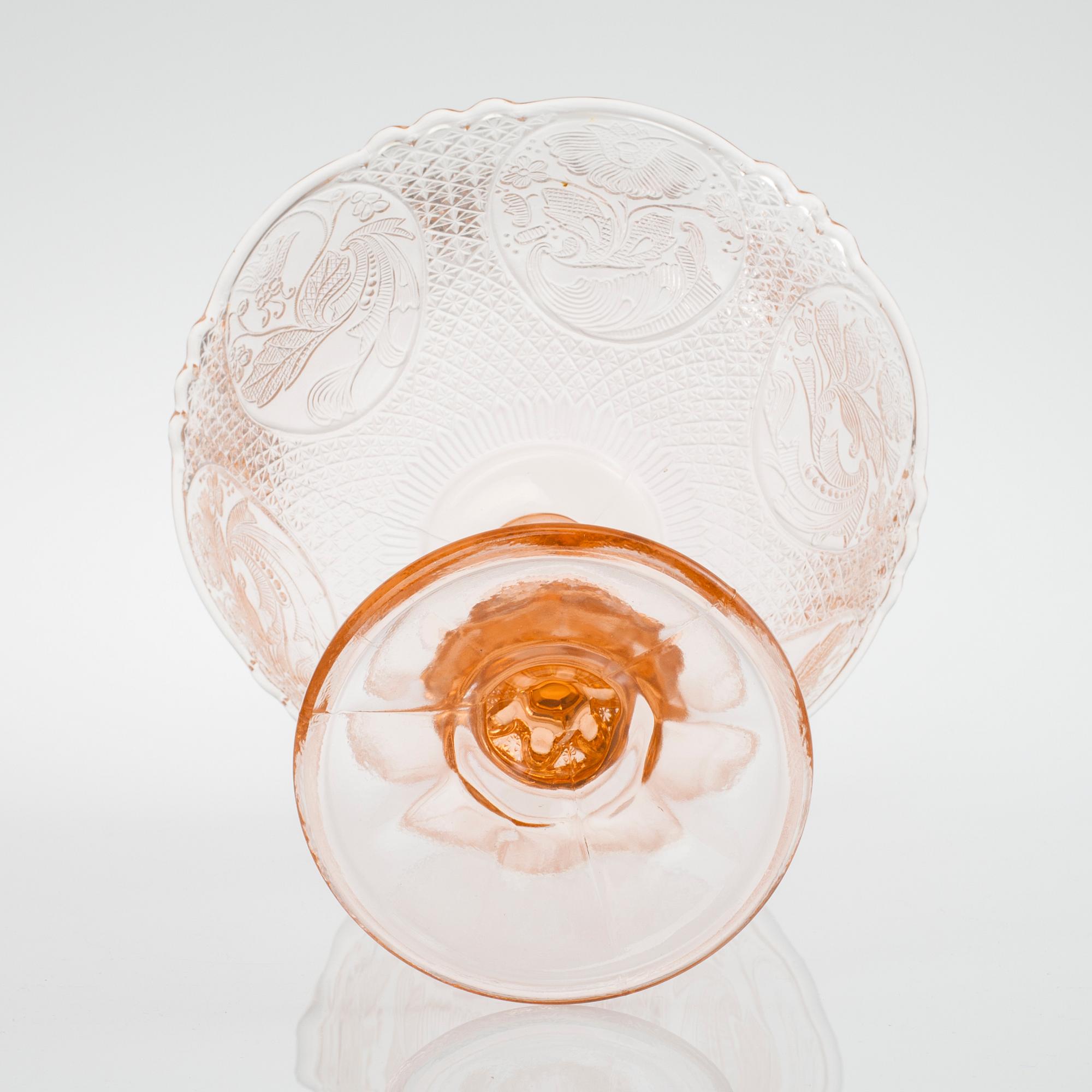 UPPSATSSKÅL med 8 DESSERTSKÅLAR, pressglas, 1900-tal.