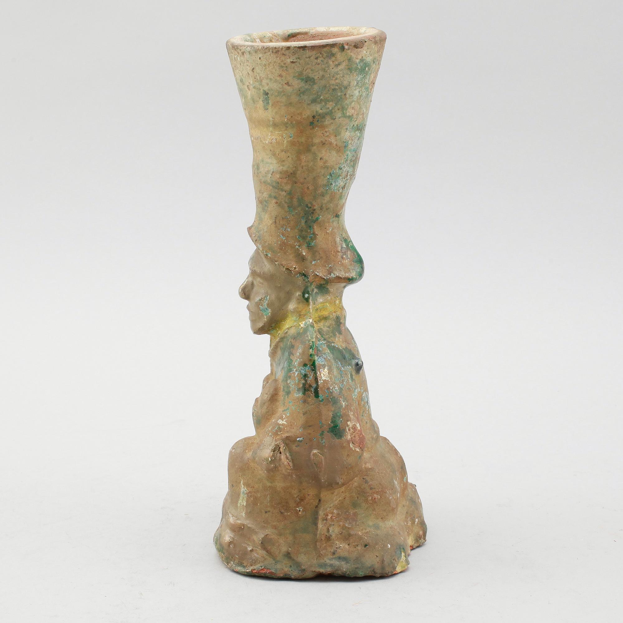 FIGUR/VAS, lergods, Kina, Han 206 f Kr - 220 e Kr.