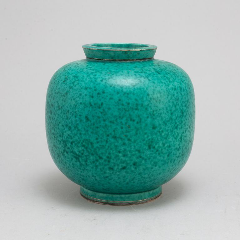 WILHELM KÅGE, an 'Argenta' stoneware vase from Gustavsberg.