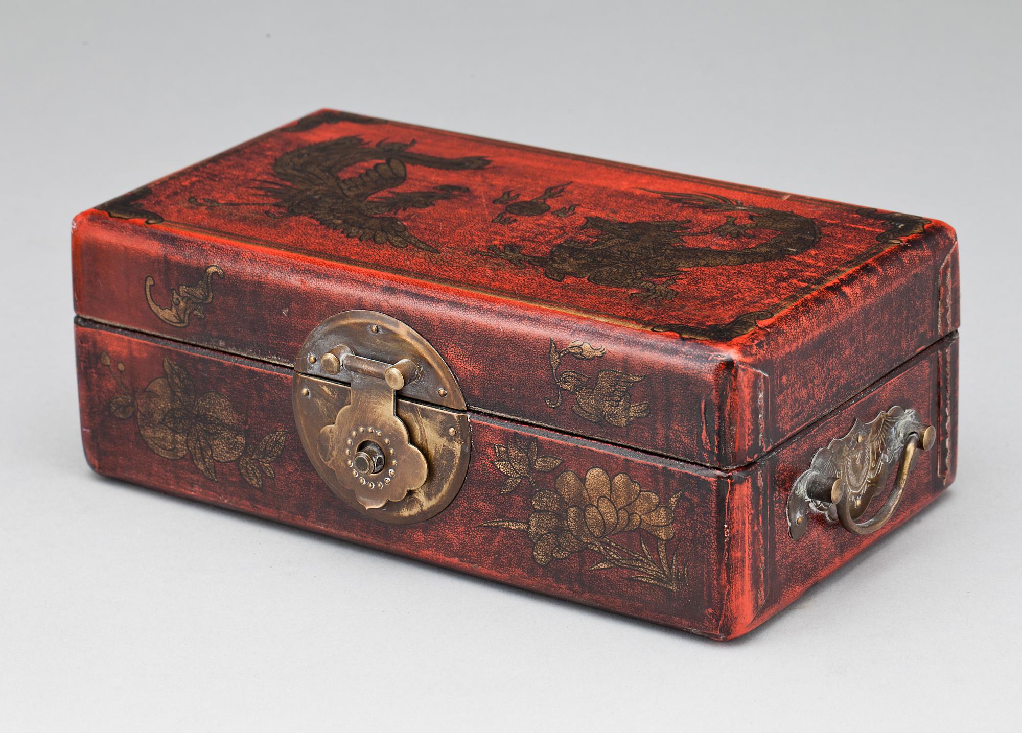 MAHJONGSPEL, ben och trä. Kina. 1900-tal.
