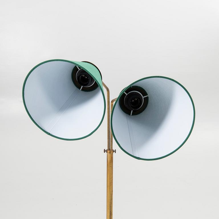 Golvlampa, 1900-talets mitt.