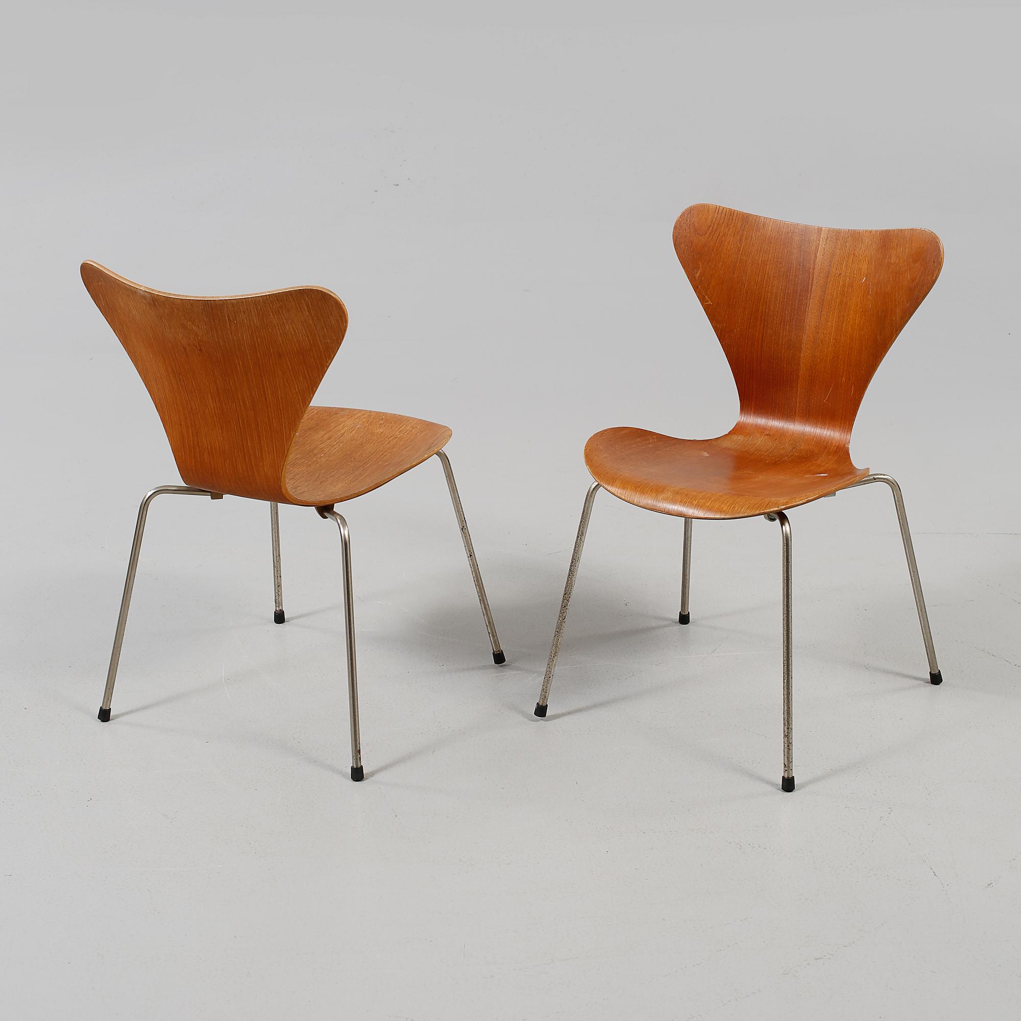 STOLAR, 6 st, "Sjuan", Arne Jacobsen, Fritz Hansen, 1900-talets andra hälft.