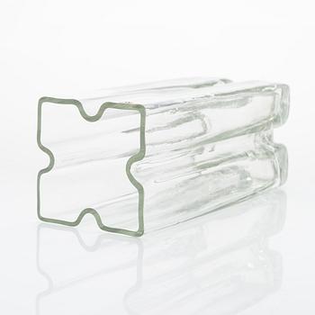 Helena Tynell, a 1970s glass vase, "Palapeli" (Puzzle), model 1316, Riihimäen Lasi.